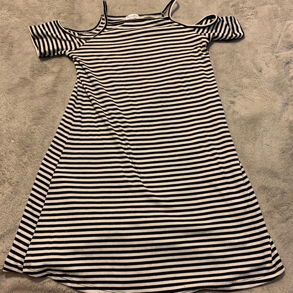 black and white striped off the shoulder dress❕❕